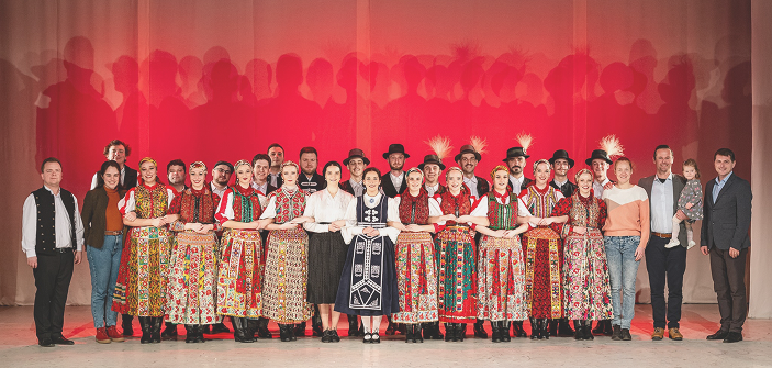 Teatrul Coregrafic „Bekecs” – Ansamblul de Dans Popular Bekecs